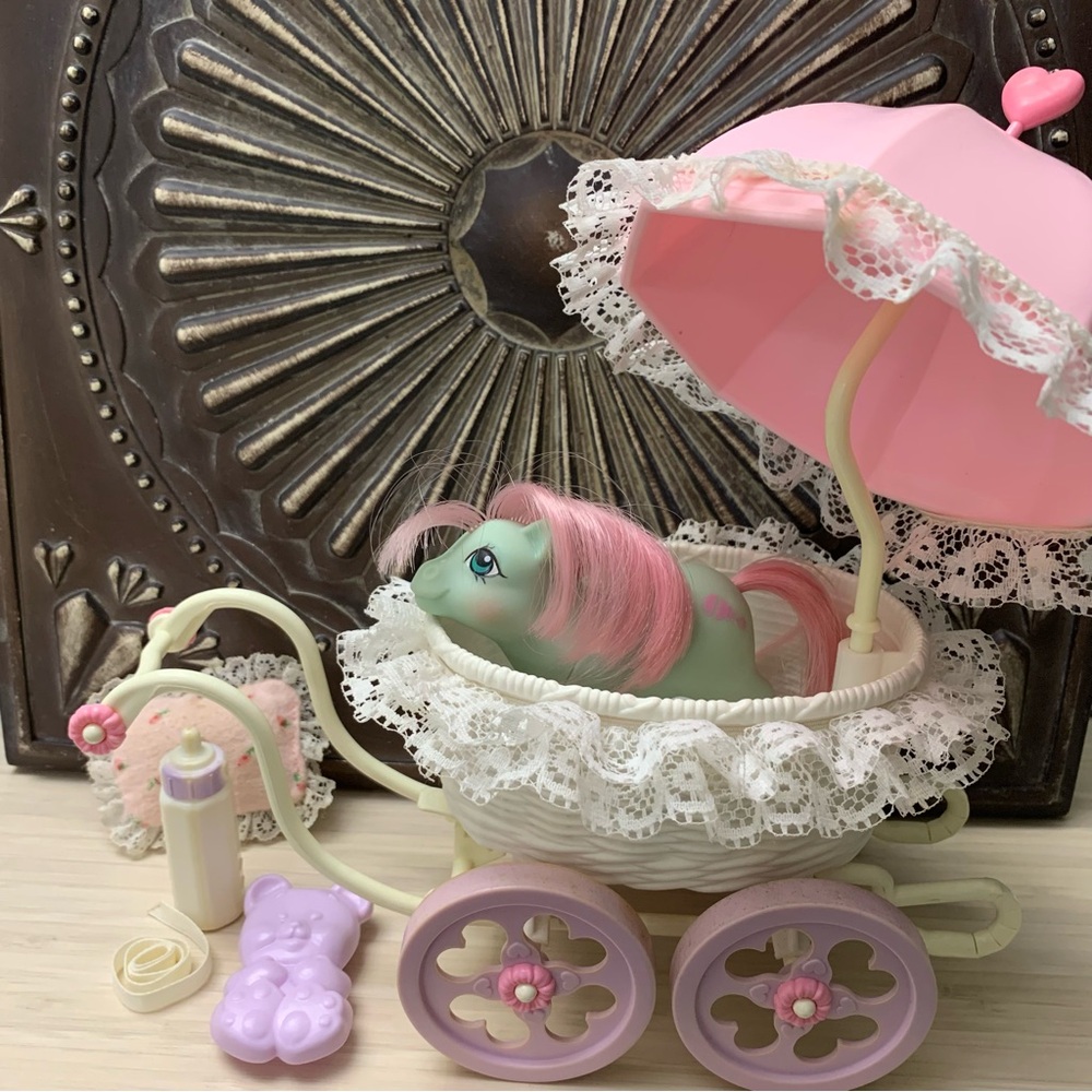 Vintage G1 My Little Pony Baby Buggy Playset with Baby Cuddles and accessories